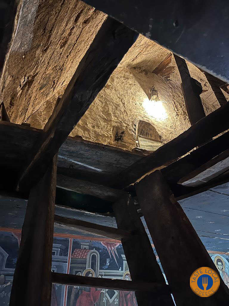 Lake Doxa - Walk in the Alps of Corinthia by George, our Gastronomic correspondent from “Taste Local Greece” - Gastronomy Tours hidden school 1 1 - Gastronomy Tours